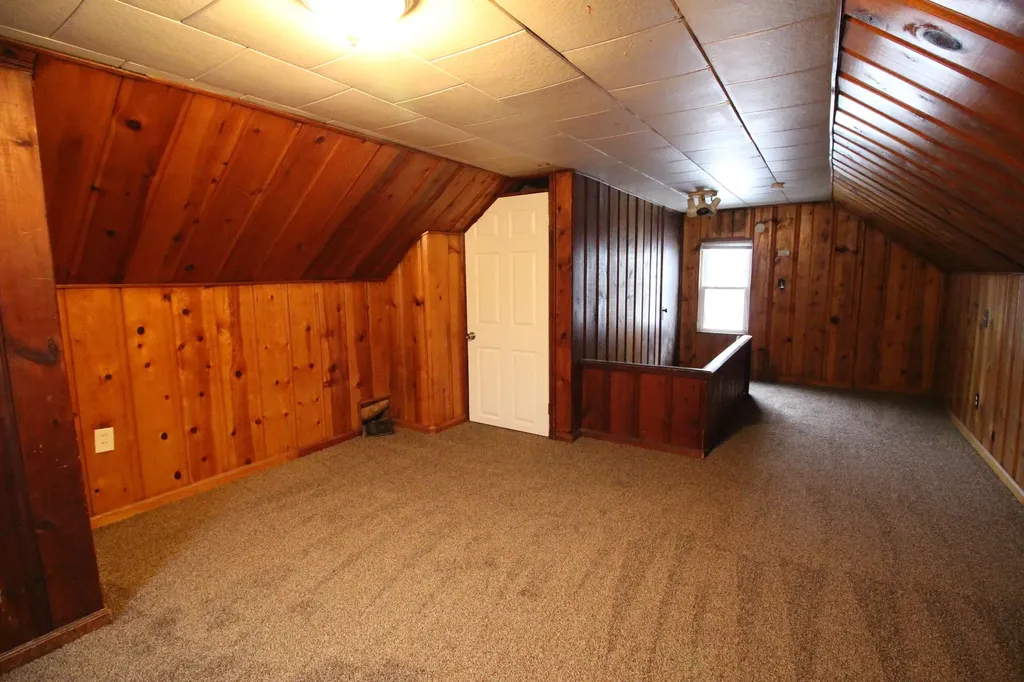 20253 Washtenaw Street Harper Woods City MI 48225