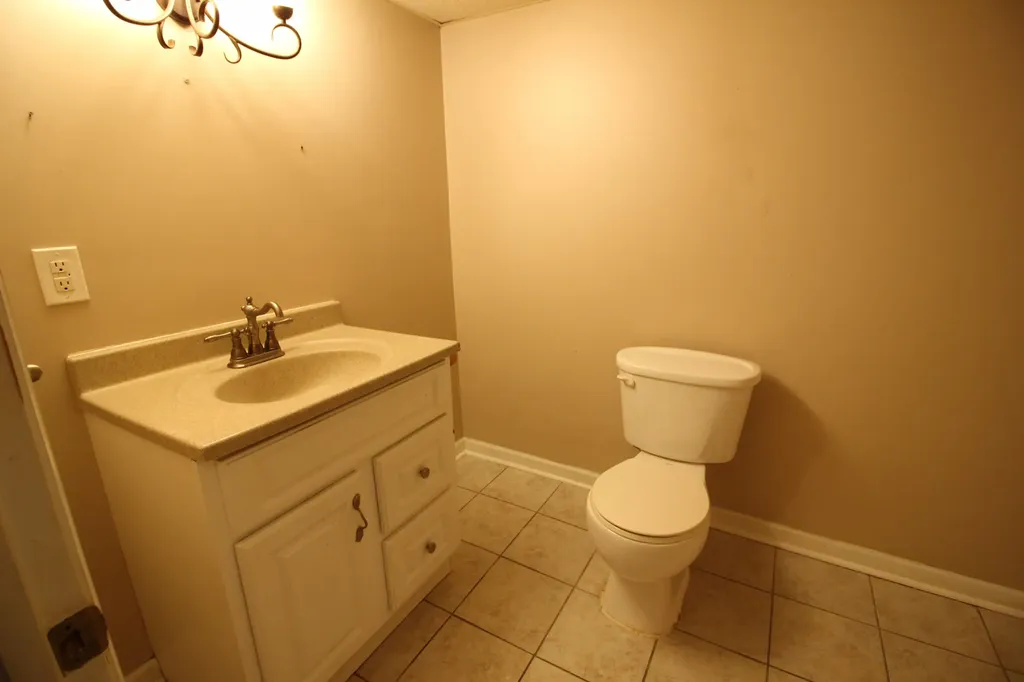 20253 Washtenaw Street Harper Woods City MI 48225