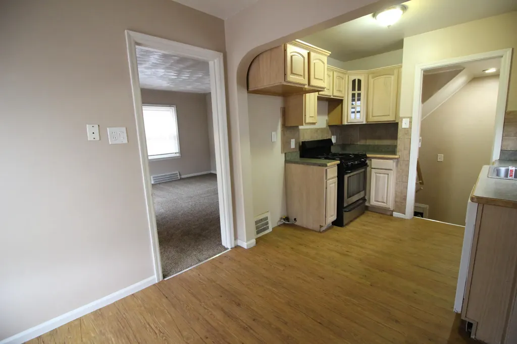 20253 Washtenaw Street Harper Woods City MI 48225