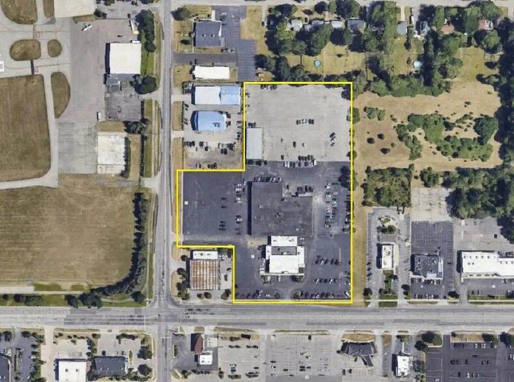 5900 Highland Road Unknown City MI 48327