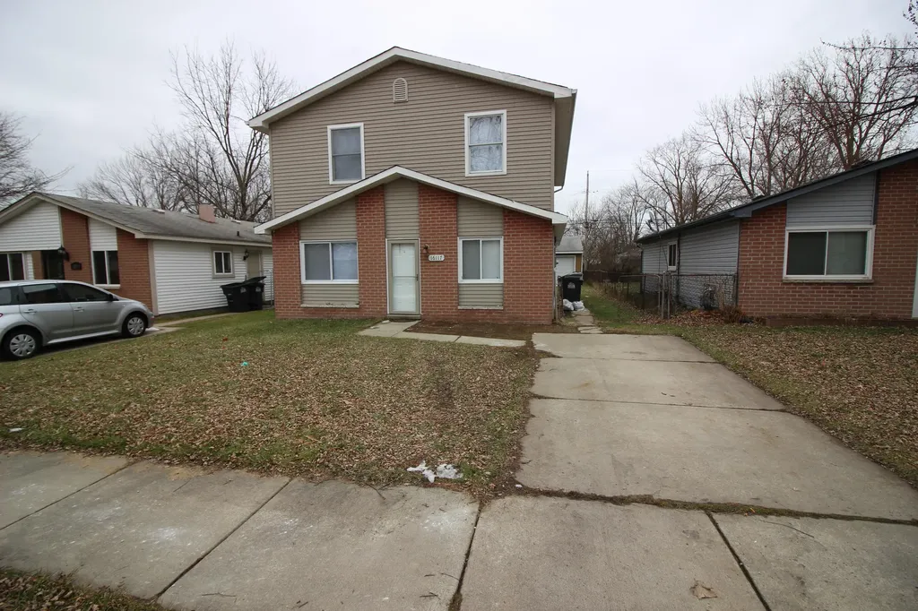 16117 Jackson Street Taylor City MI 48180