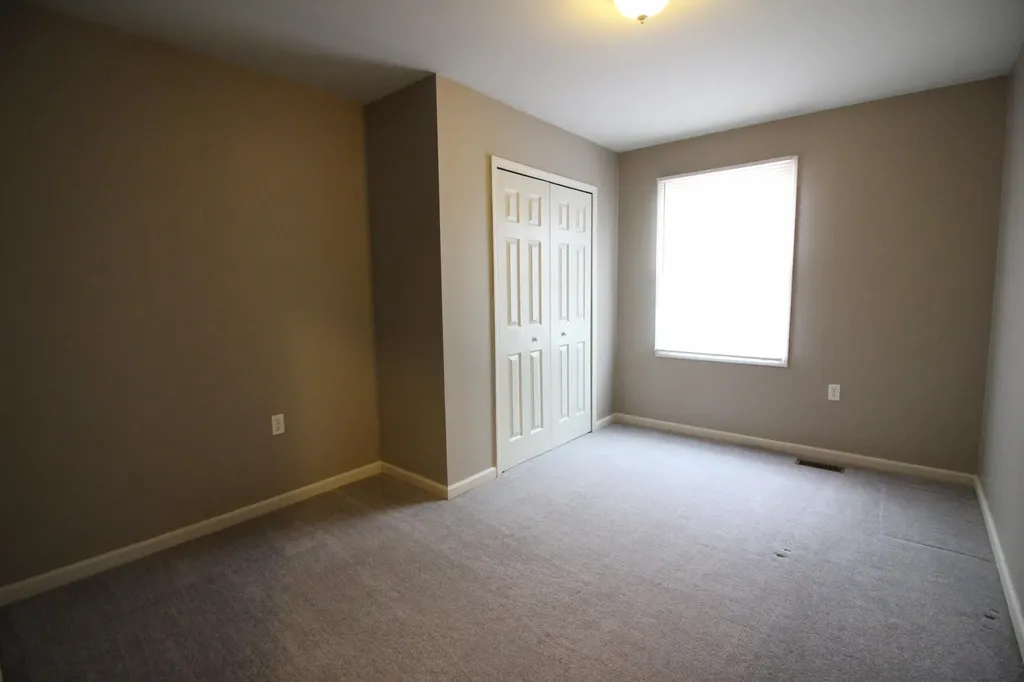 16117 Jackson Street Taylor City MI 48180