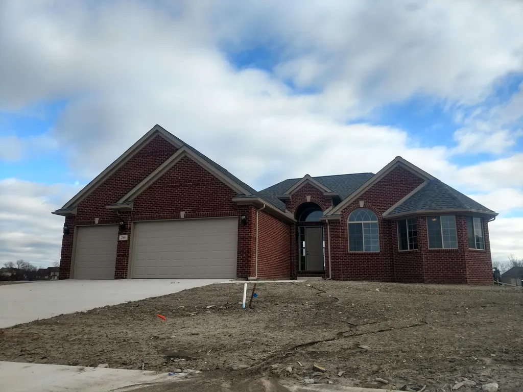 8091 Hunters Ridge Drive Berlin Charter Township MI 48166
