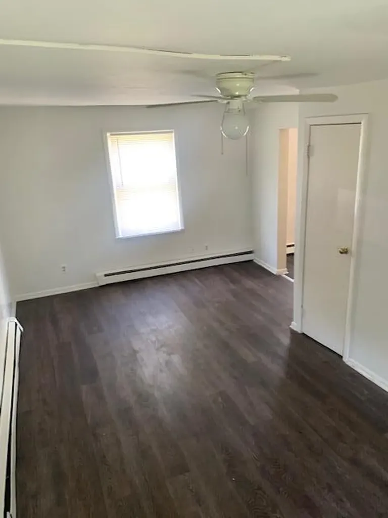828 Wall Street Port Huron Charter Township MI 48060