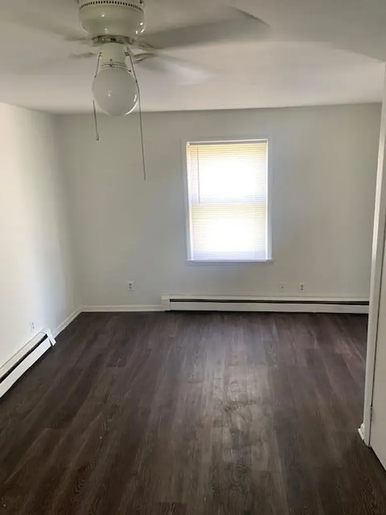 828 Wall Street Port Huron Charter Township MI 48060