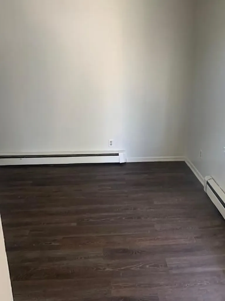 828 Wall Street Port Huron Charter Township MI 48060