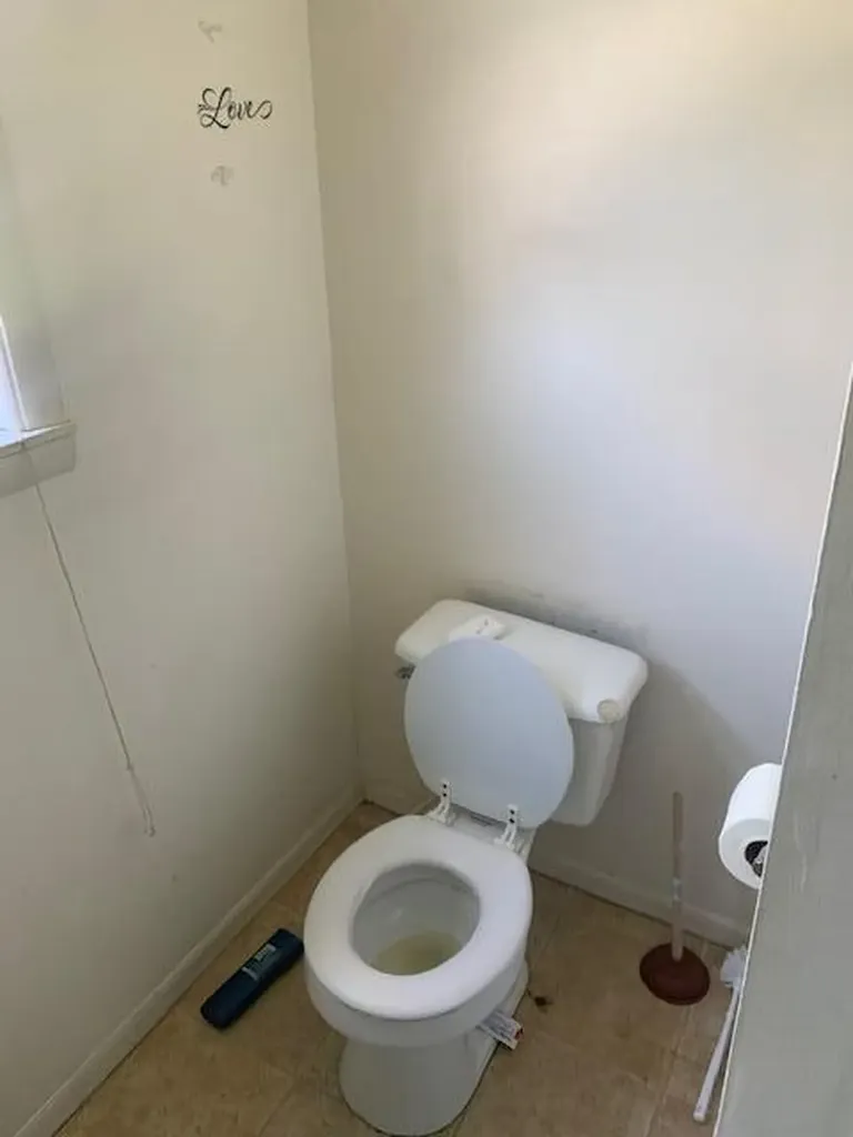 822 Wall Street Port Huron Charter Township MI 48060