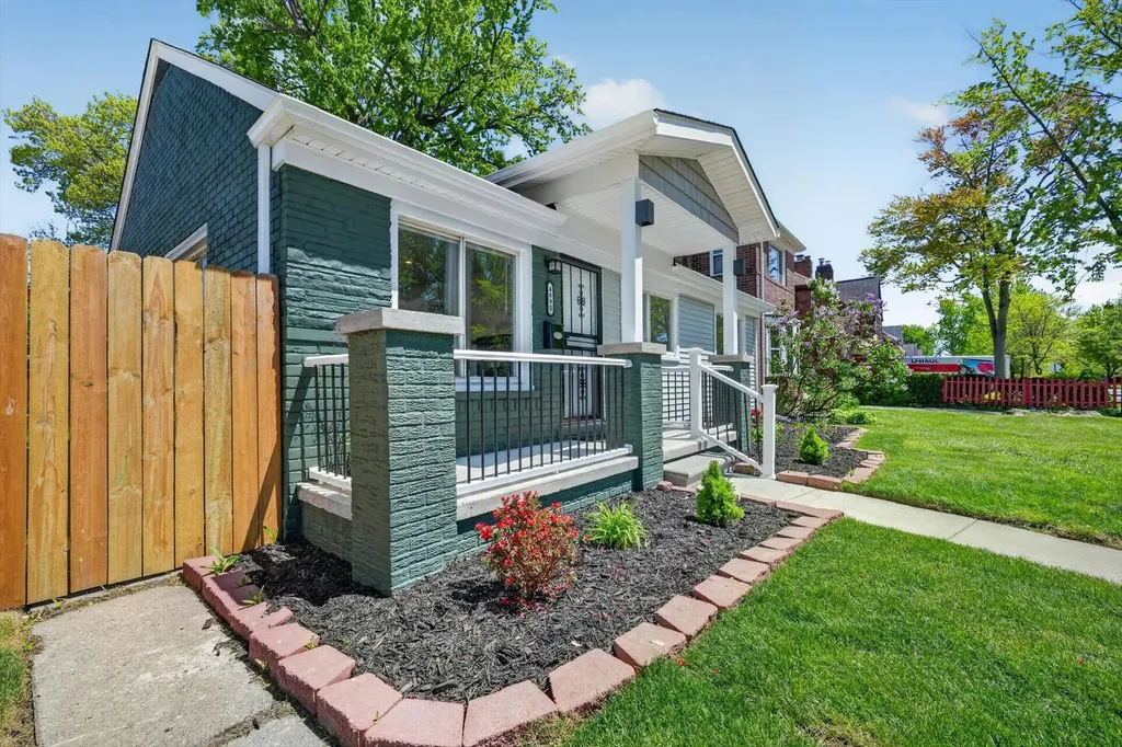 4890 Grayton Street Detroit City MI 48224
