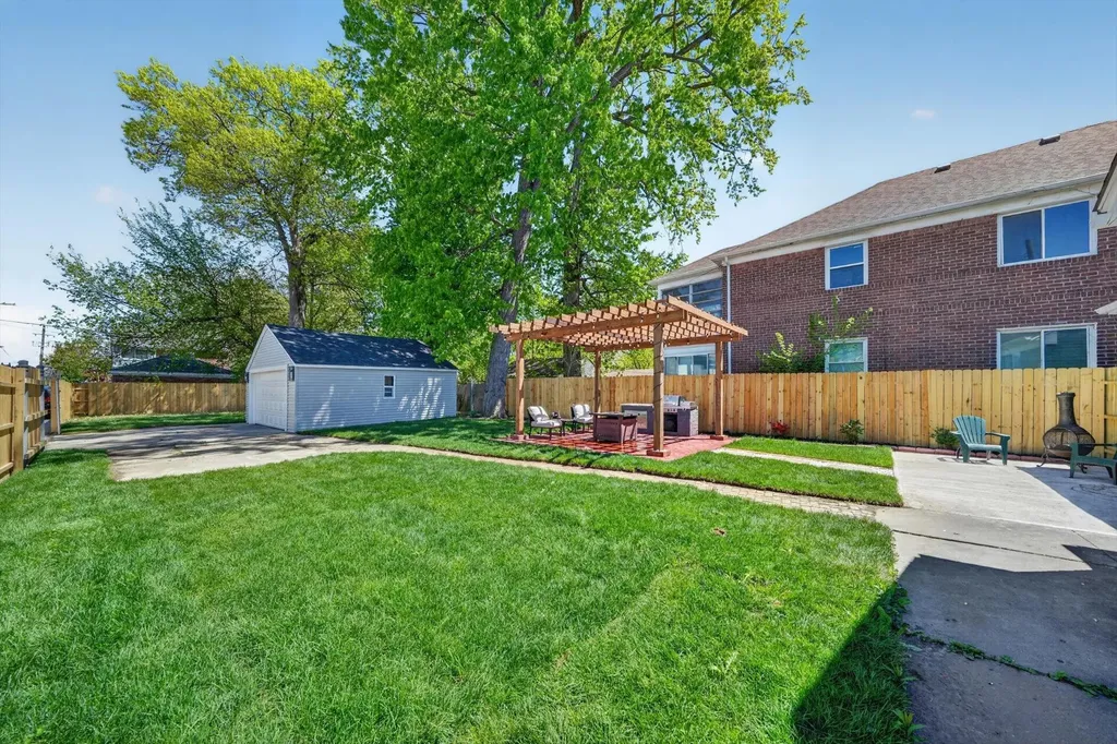 4890 Grayton Street Detroit City MI 48224