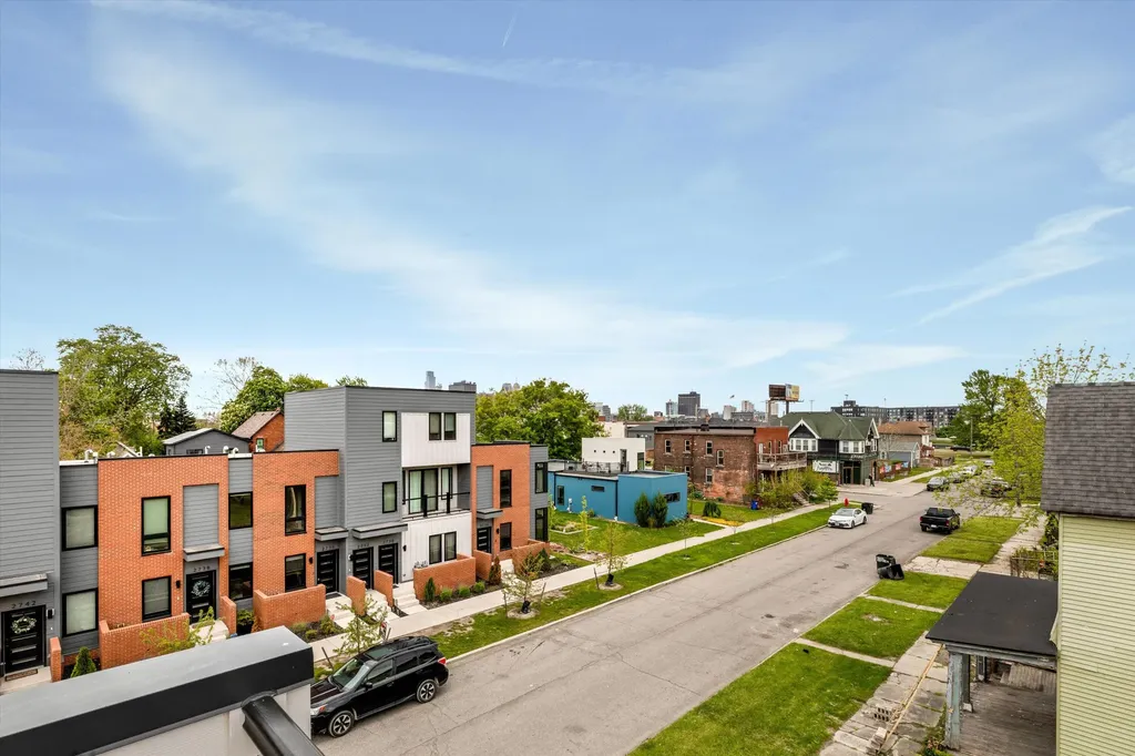 1803 Perry Street Detroit City MI 48216