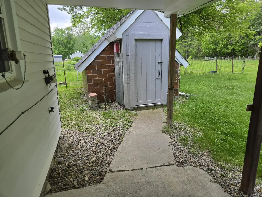 7931 Talladay Road Augusta Charter Township MI 48160