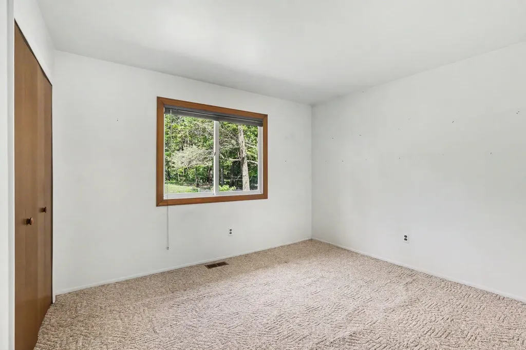 9610 Hamburg Court Hamburg Township MI 48116