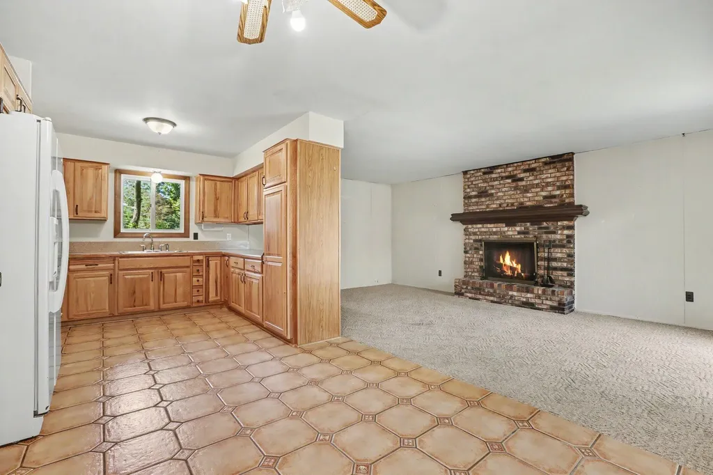 9610 Hamburg Court Hamburg Township MI 48116