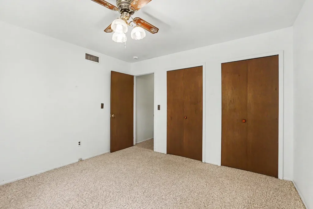 9610 Hamburg Court Hamburg Township MI 48116