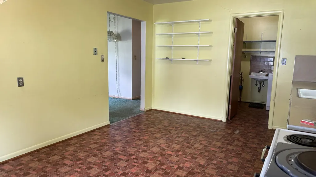 140 S Mansfield Street Ypsilanti Charter Township MI 48197