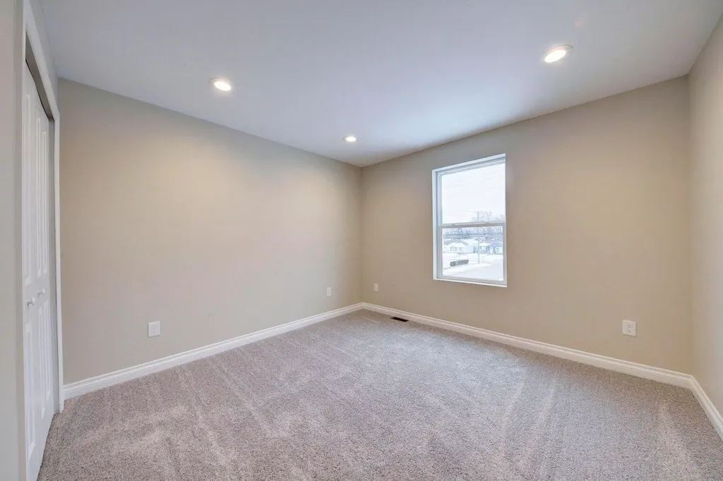 33755 Parkwood Street Westland City MI 48186