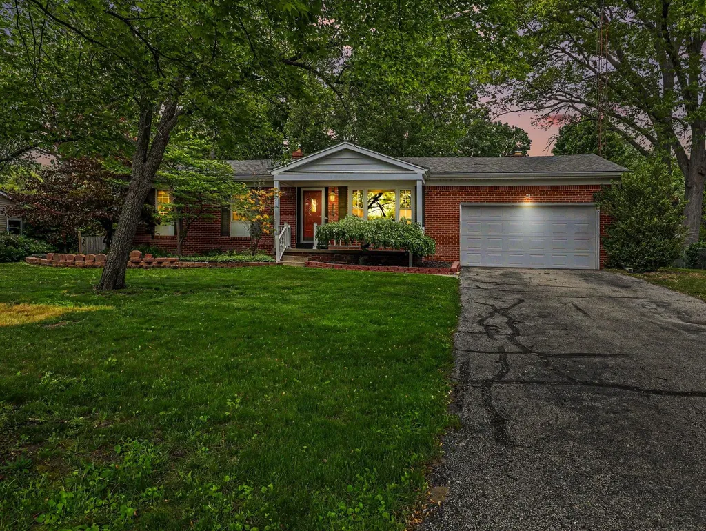 1184 Oakmont Drive Bedford Township MI 48182