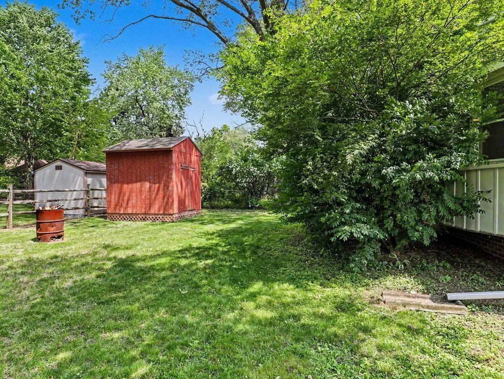 1184 Oakmont Drive Bedford Township MI 48182