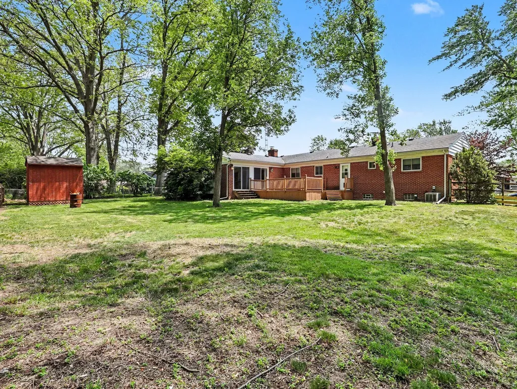 1184 Oakmont Drive Bedford Township MI 48182