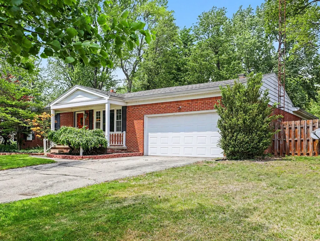 1184 Oakmont Drive Bedford Township MI 48182