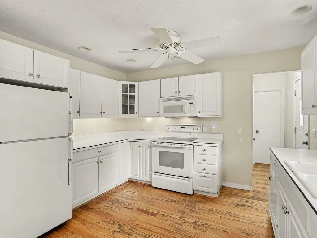 1184 Oakmont Drive Bedford Township MI 48182