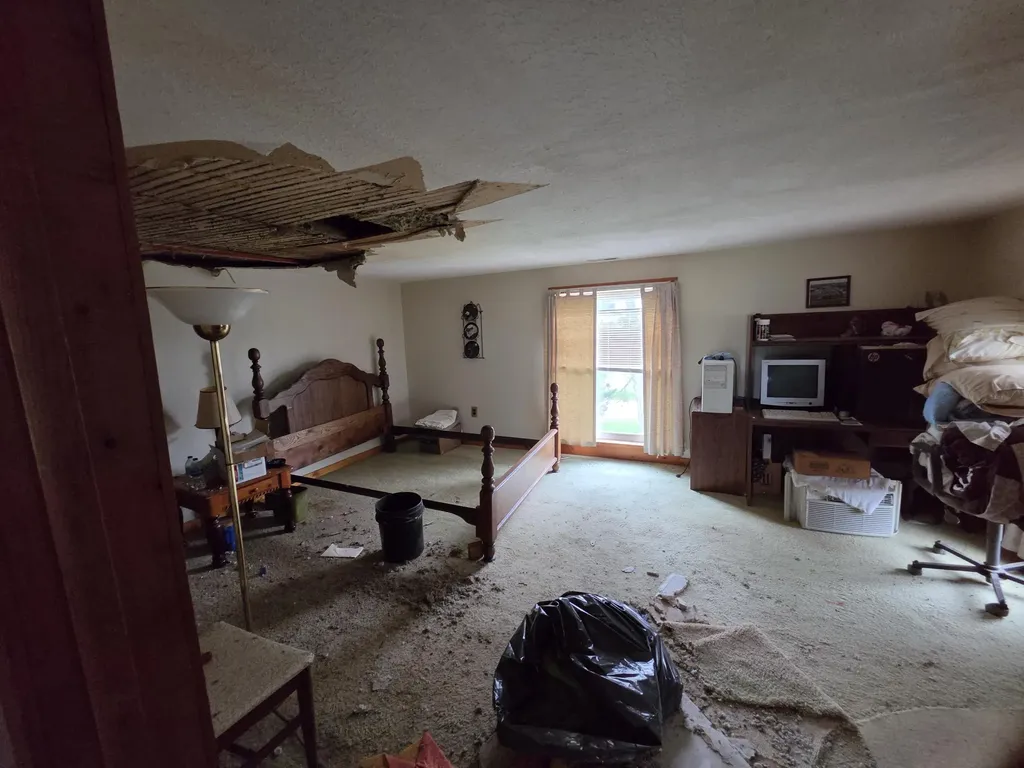 19120 Welch Milan Township MI 48160