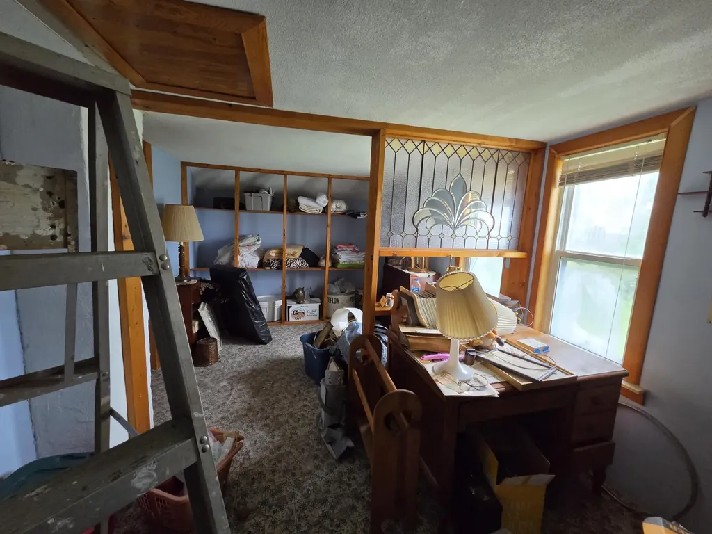 19120 Welch Milan Township MI 48160