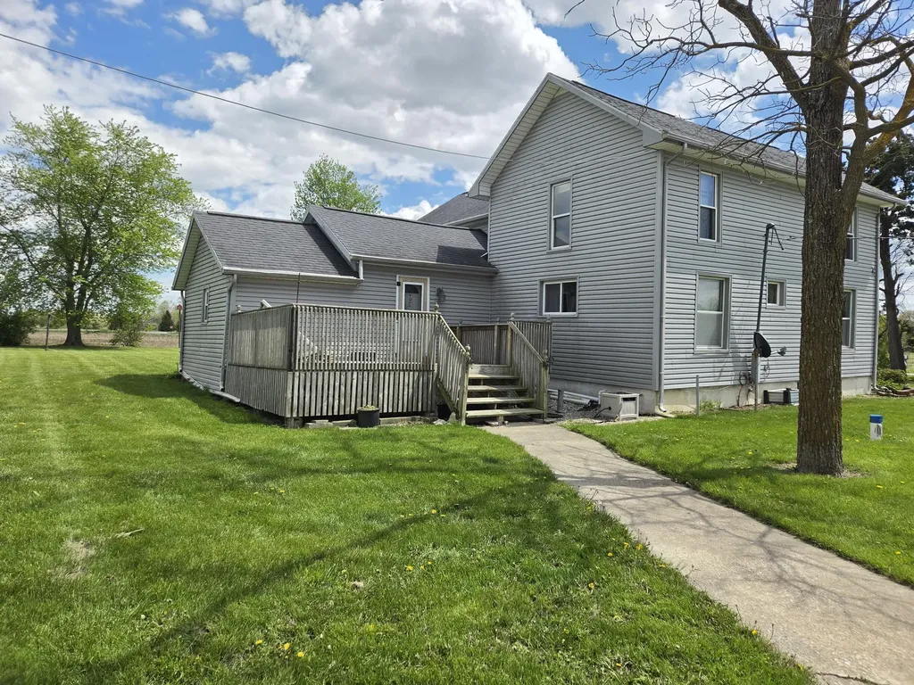 19120 Welch Milan Township MI 48160