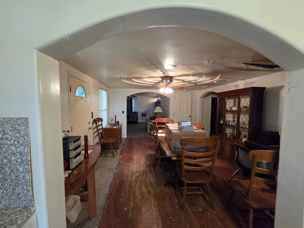 19120 Welch Milan Township MI 48160