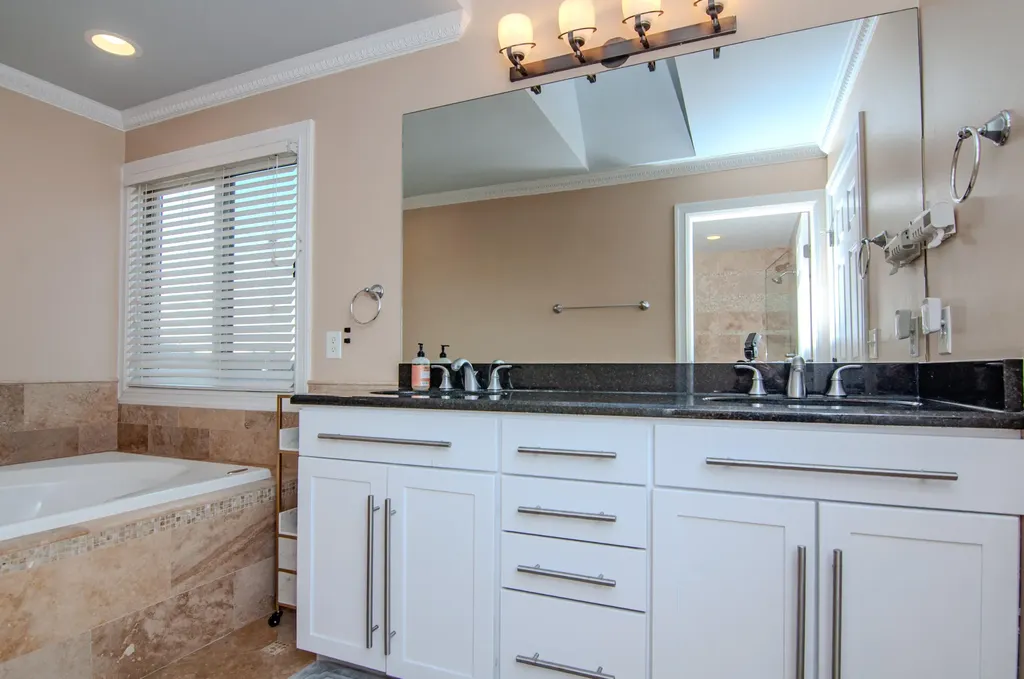 7764 Pietrasiuk Court Augusta Charter Township MI 48197