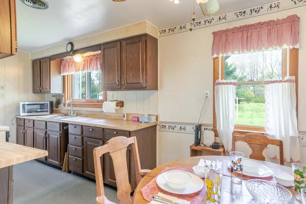7446 Cement City Road Columbia Township MI 49230