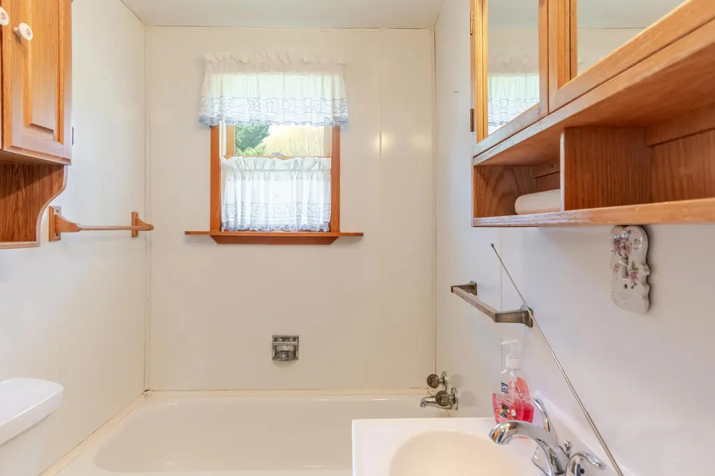 7446 Cement City Road Columbia Township MI 49230