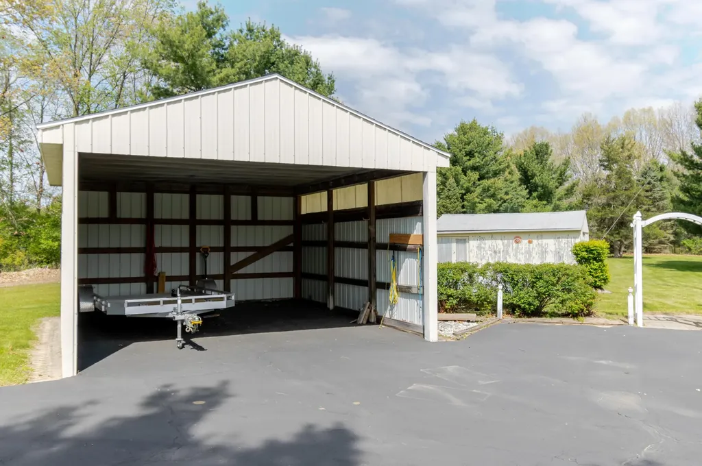 7446 Cement City Road Columbia Township MI 49230