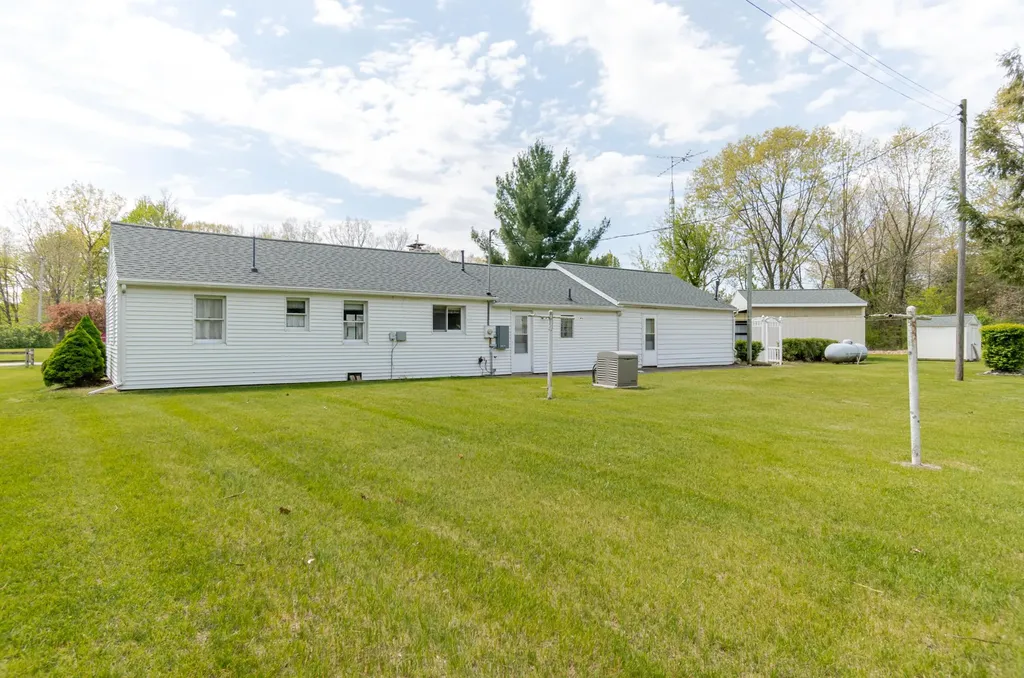 7446 Cement City Road Columbia Township MI 49230
