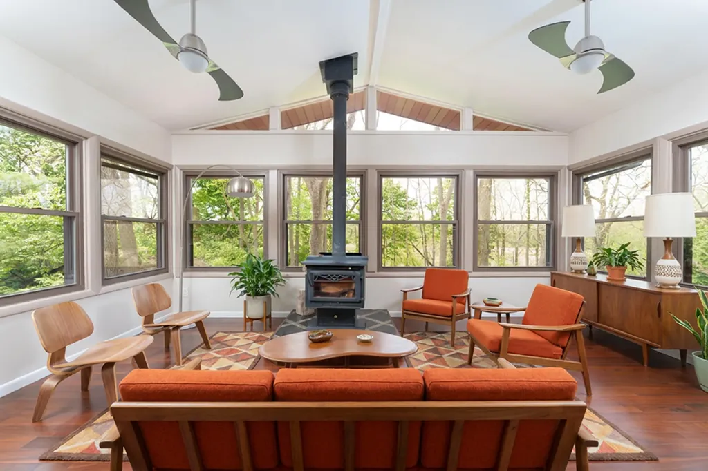 3101 S Hilltop Drive Ann Arbor City MI 48103