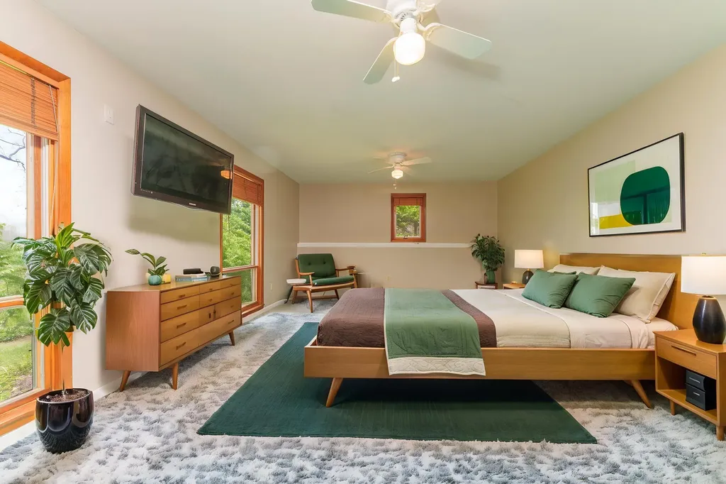 3101 S Hilltop Drive Ann Arbor City MI 48103
