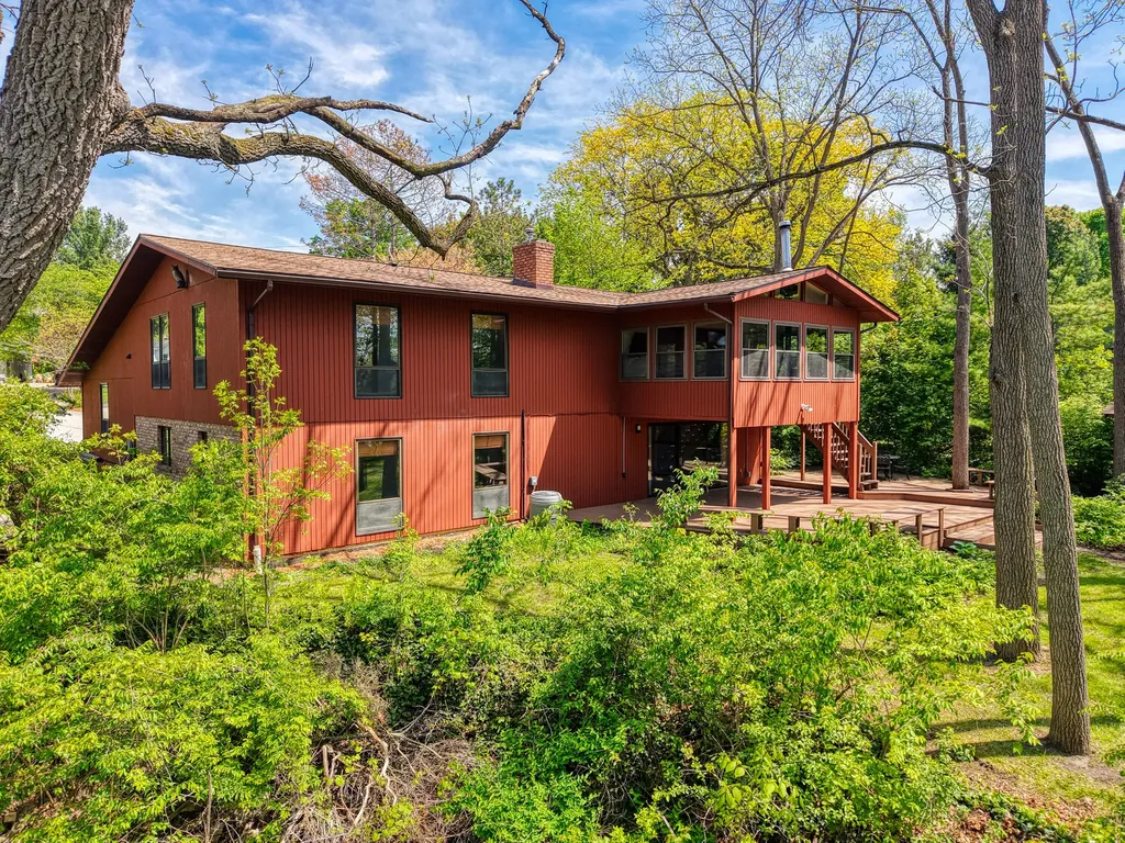 3101 S Hilltop Drive Ann Arbor City MI 48103