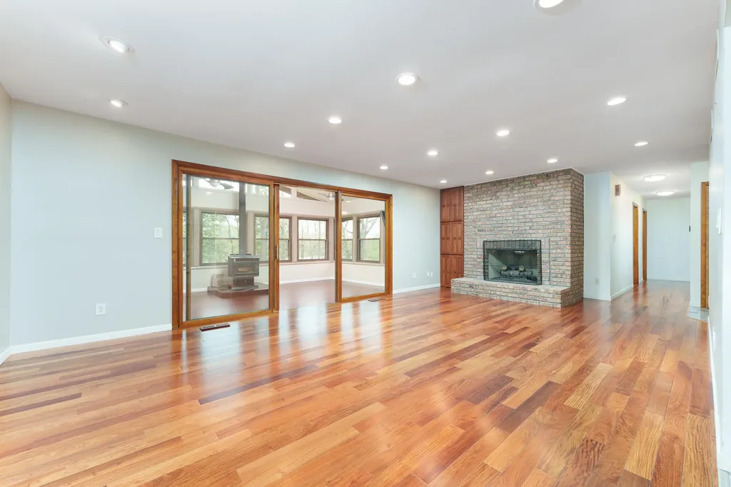 3101 S Hilltop Drive Ann Arbor City MI 48103