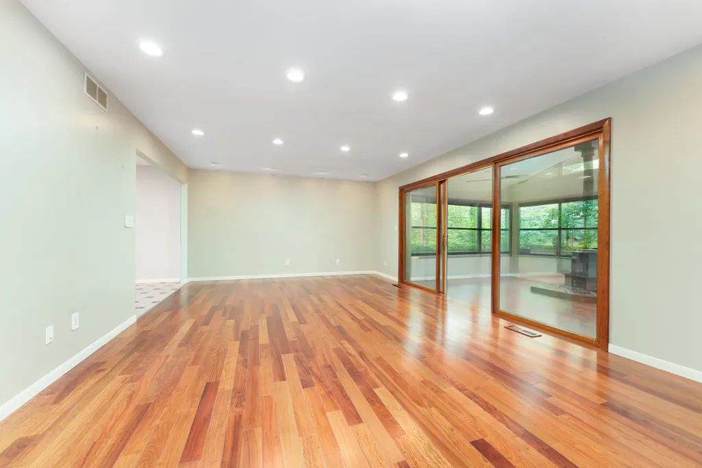 3101 S Hilltop Drive Ann Arbor City MI 48103
