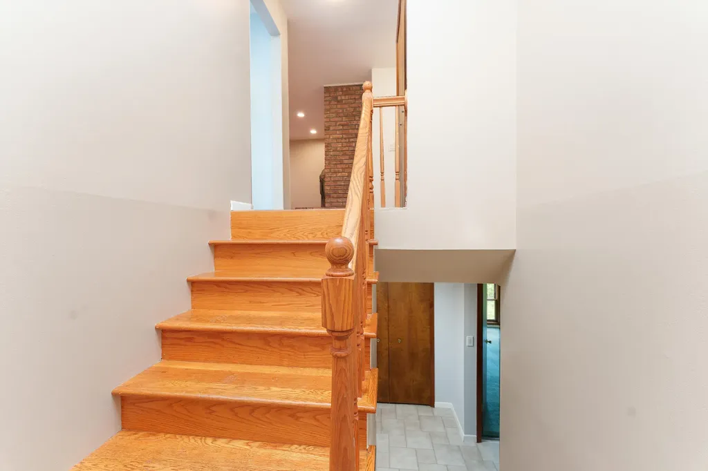 3101 S Hilltop Drive Ann Arbor City MI 48103