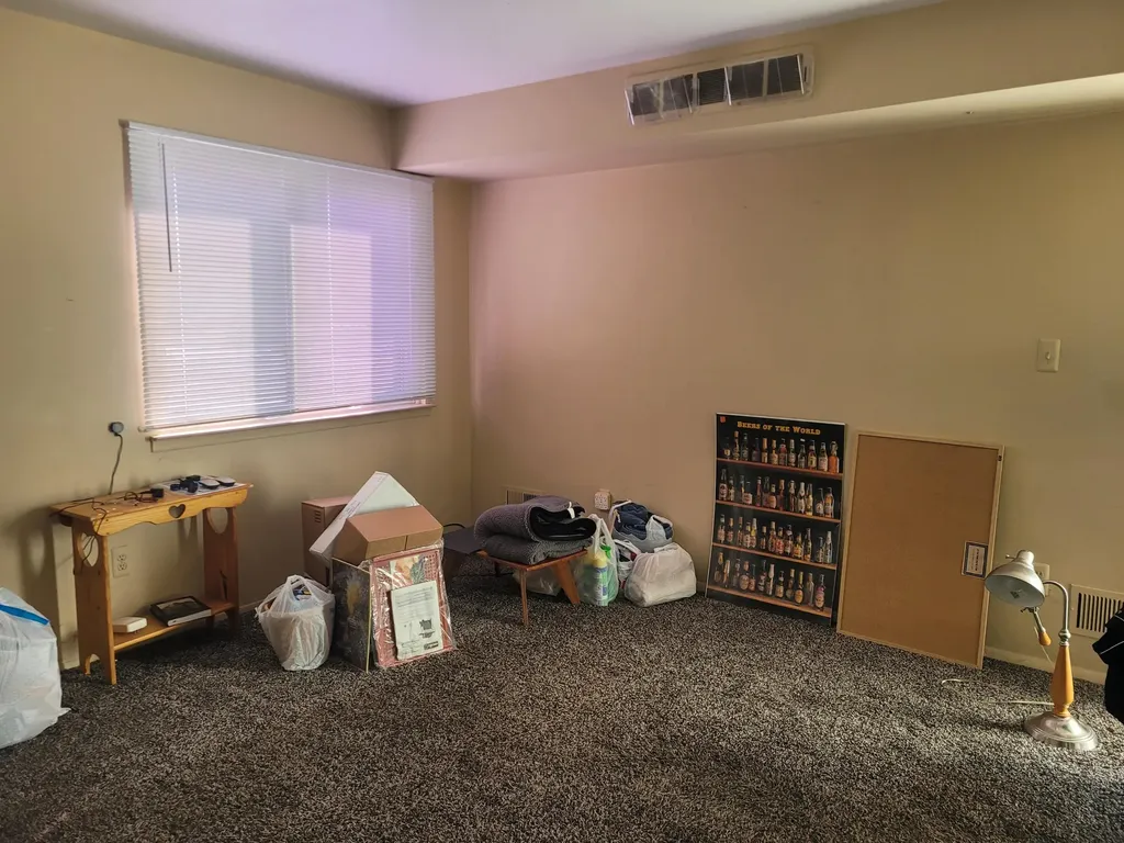 41276 N Woodbury Green Drive Van Buren Charter Township MI 48111