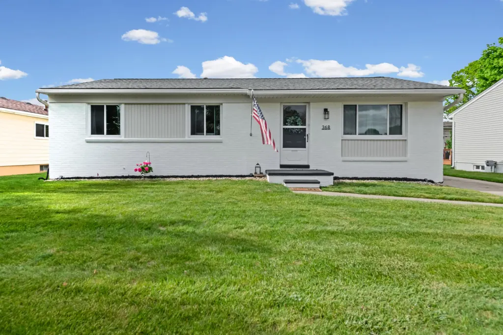 South Lyon City MI, 368 Cambridge Avenue