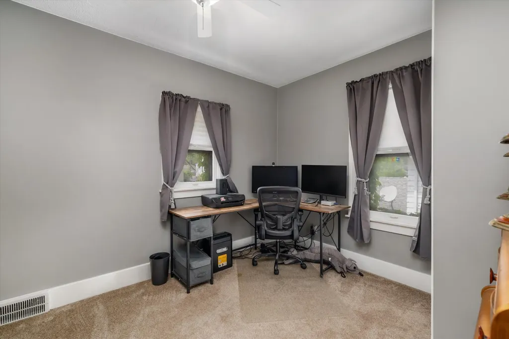 1023 Longfellow Avenue Royal Oak City MI 48067