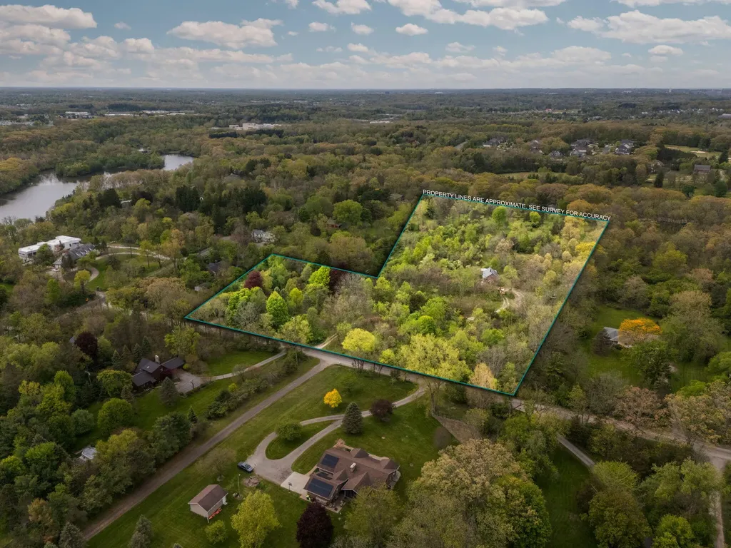 2203 Hickman Road Superior Charter Township MI 48198