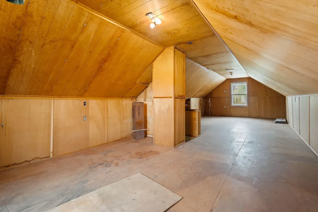 2203 Hickman Road Superior Charter Township MI 48198
