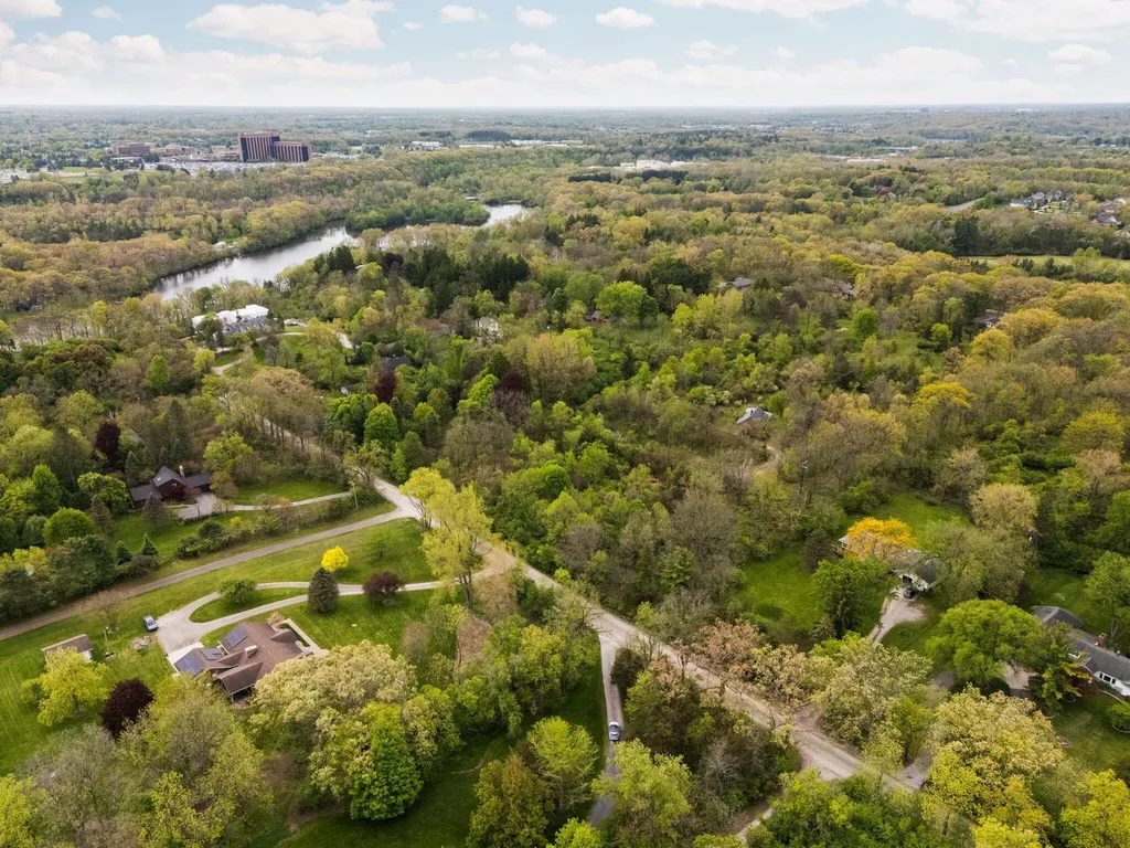 2203 Hickman Road Superior Charter Township MI 48198