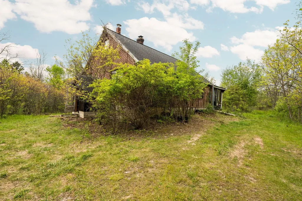 2203 Hickman Road Superior Charter Township MI 48198