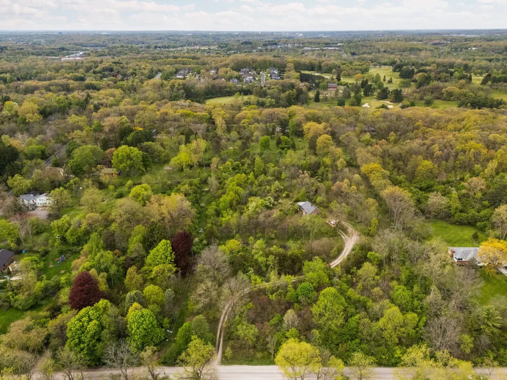 2203 Hickman Road Superior Charter Township MI 48198
