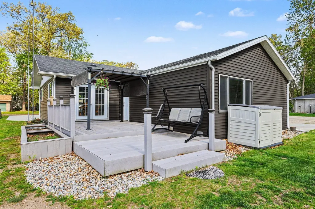 291 Audell Drive Columbia Township MI 49230