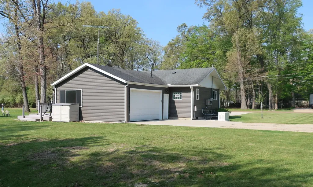 291 Audell Drive Columbia Township MI 49230